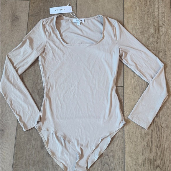 Gilli Beige Long Sleeve Top - Picture 1 of 3